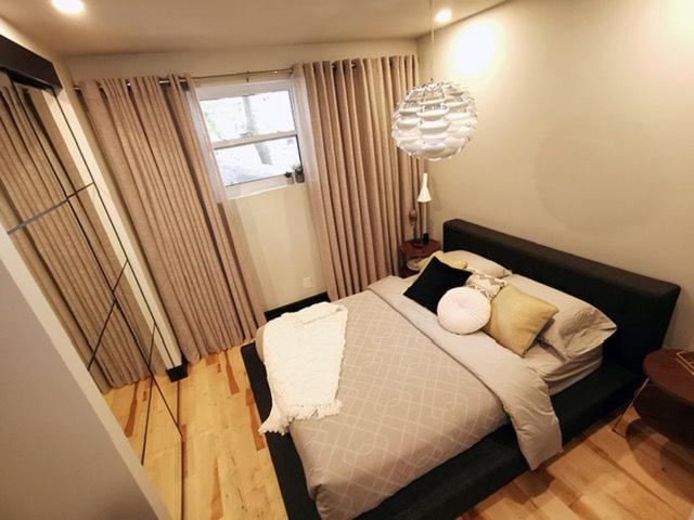 Private Room & Private Bathroom In Le Plateau Монреал Екстериор снимка